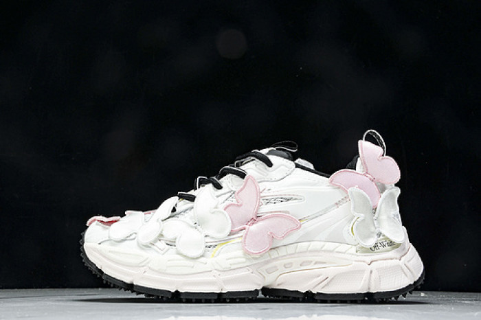 Off-White c/o Virgil Abloh