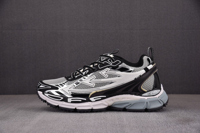 Off-White c/o Virgil Abloh