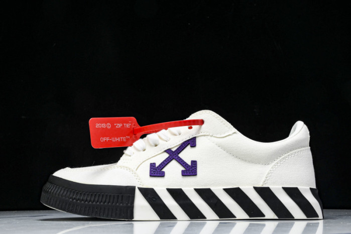 Off-White c/o Virgil Abloh