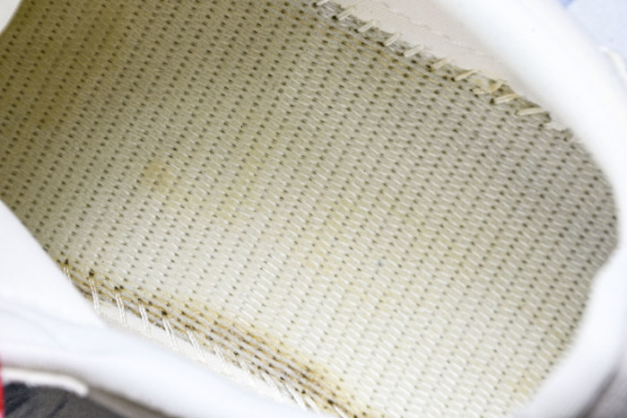 Off-White c/o Virgil Abloh