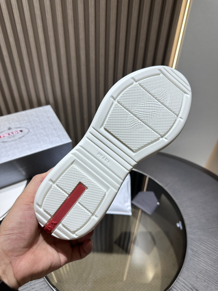 Pra*a SNEAKER P092