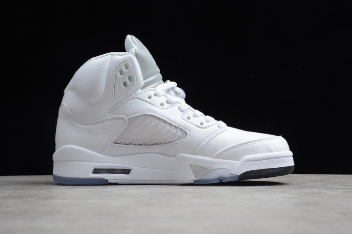 JORDAN 5 RETRO METALLIC WHITE (2015) 136027-130
