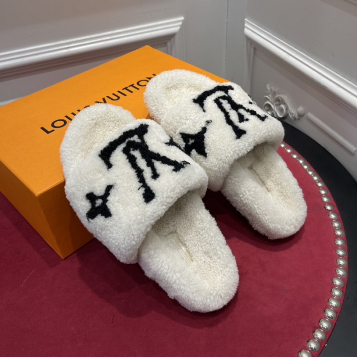 l0vt sneakers