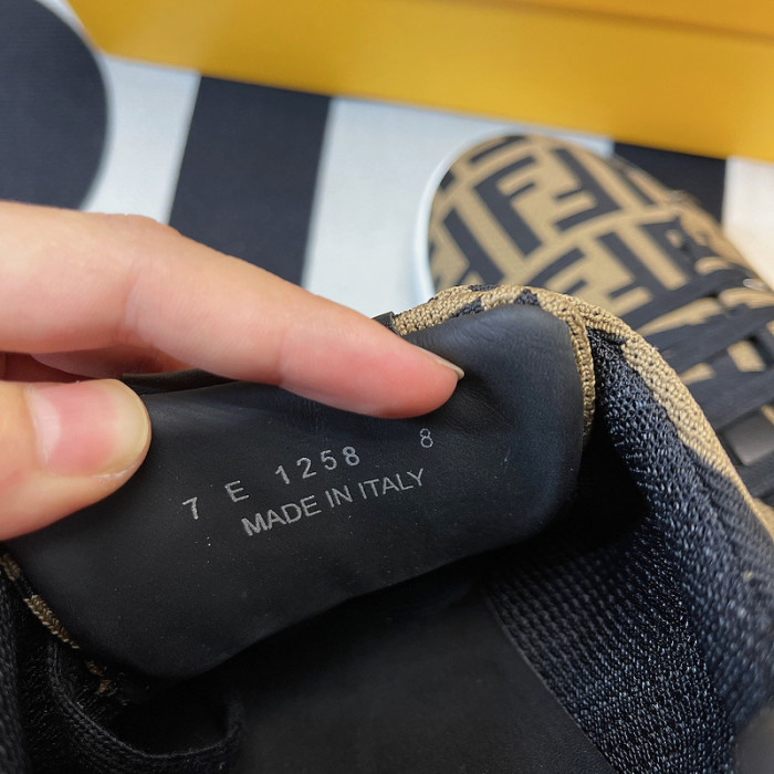 F**di sneakers f018
