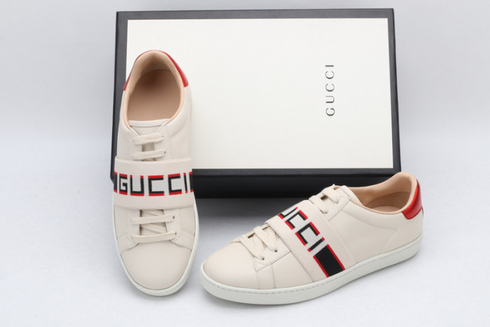g*u*i ace embroidered low-top sneaker g076