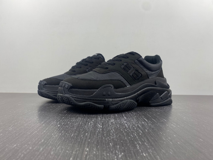 Ba*len*cia*ga triple s sneaker w3cu1 1000
