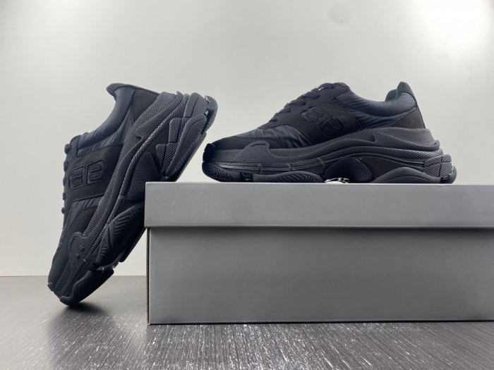 Ba*len*cia*ga triple s sneaker w3cu1 1000