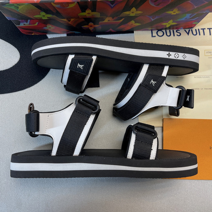 l0vt sneakers