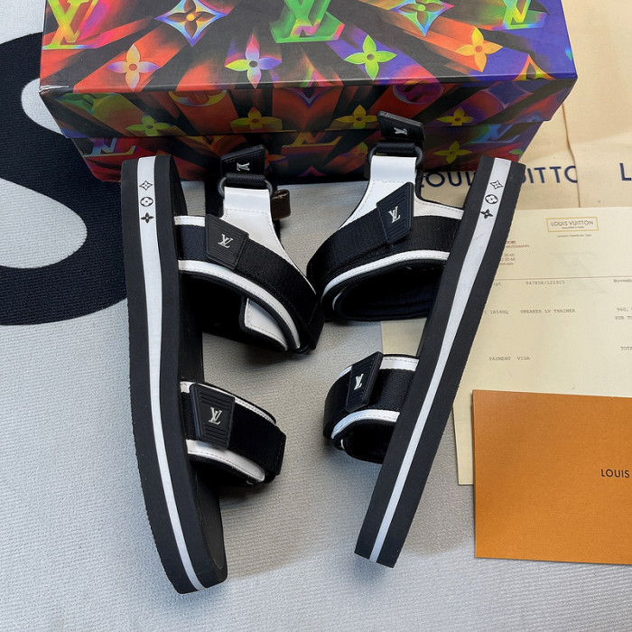 l0vt sneakers