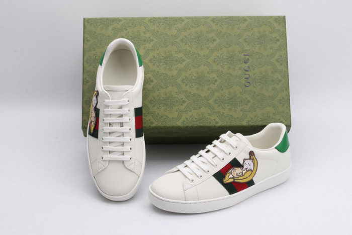 g*u*i ace embroidered low-top sneaker e2315