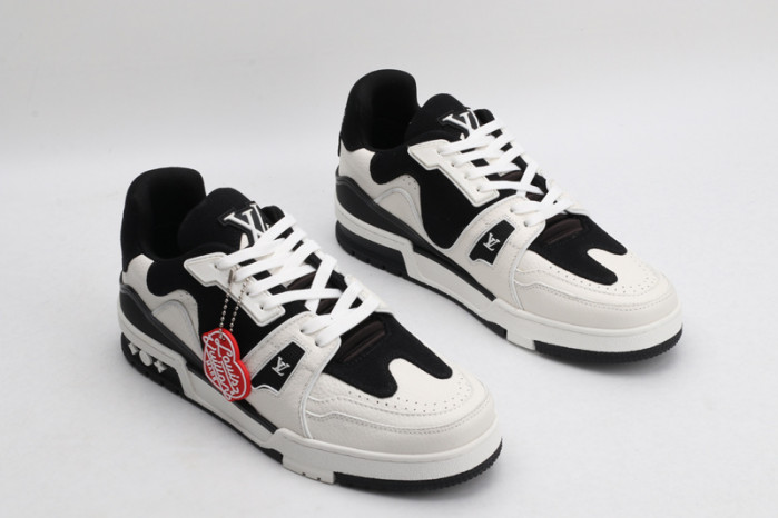 l0vt sneakers