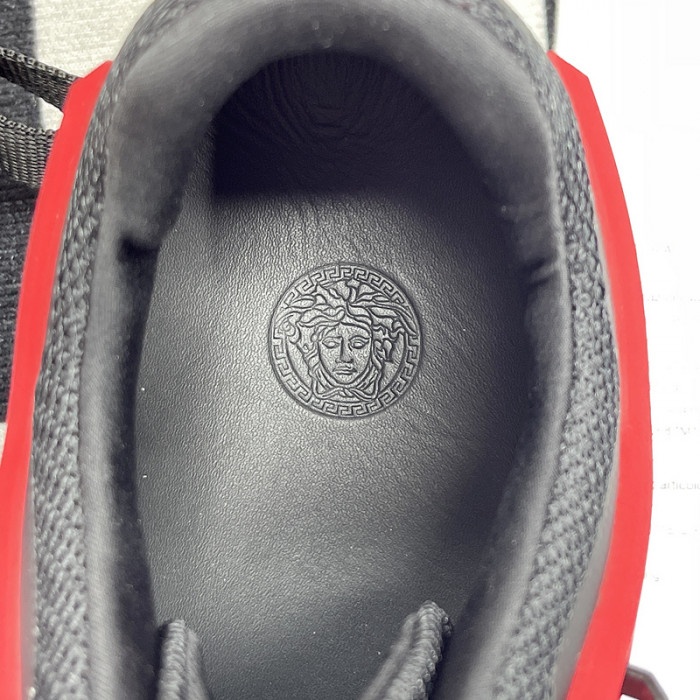 versace sneaker
