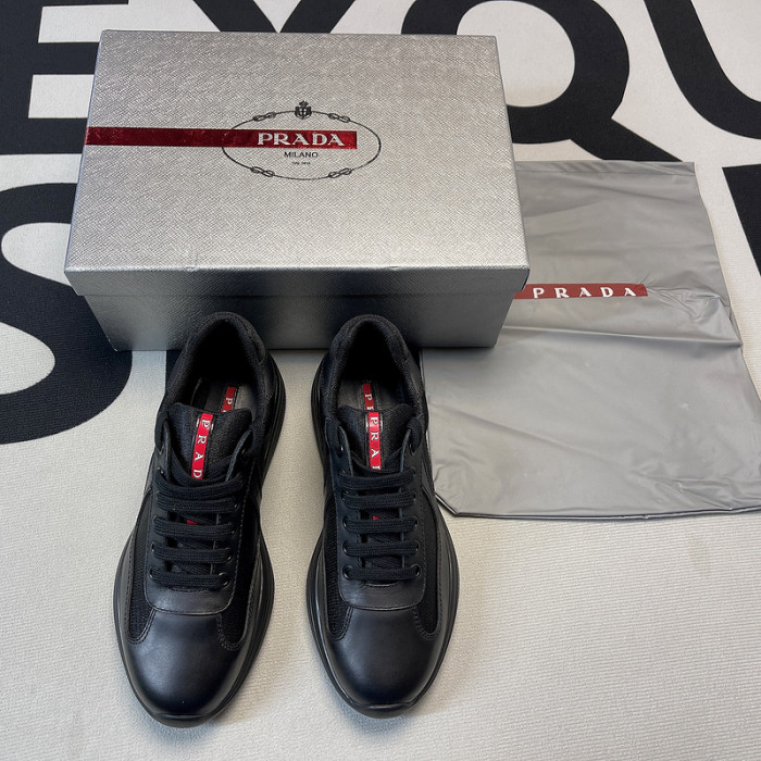 pra*a sneaker p052
