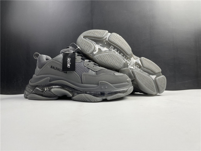 Ba*len*cia*ga triple s sneaker w09o5 7426