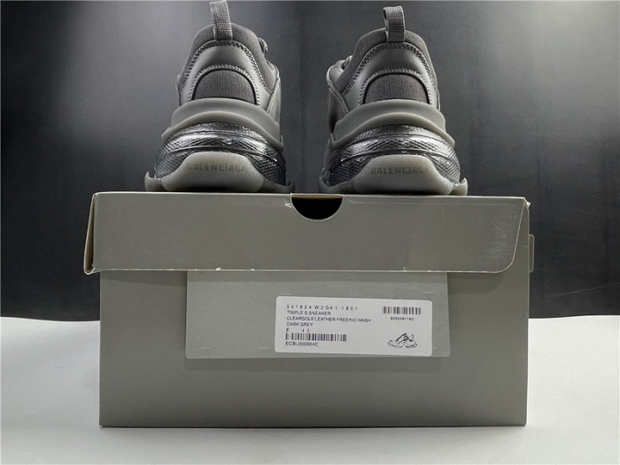 Ba*len*cia*ga triple s sneaker w09o5 7426