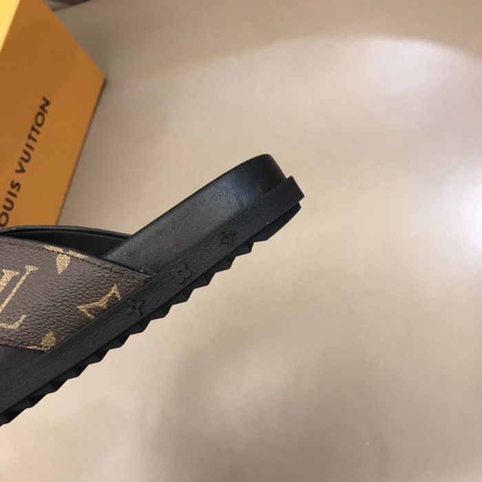 l0vt sneakers