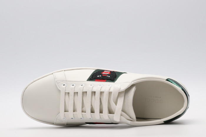 g*u*i ace embroidered low-top sneaker e2303