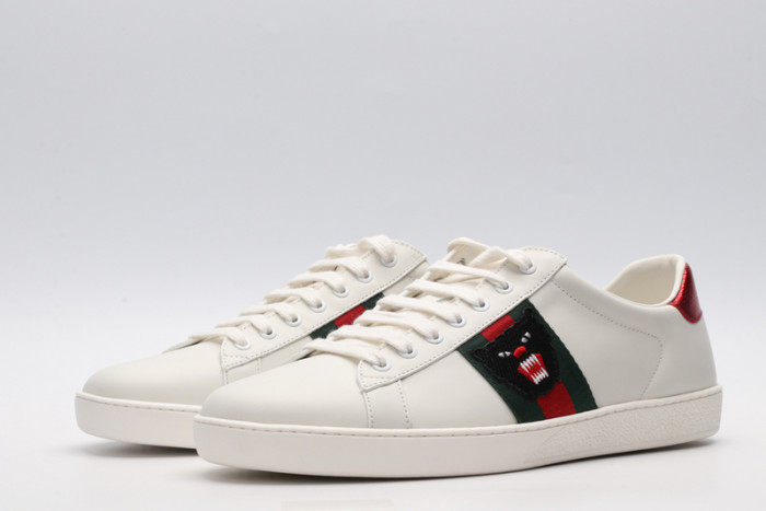 g*u*i ace embroidered low-top sneaker e2303