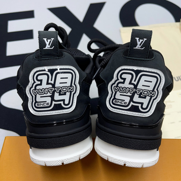 l0vt sneakers