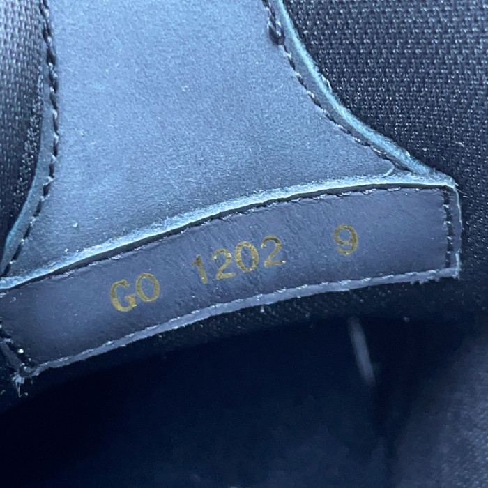 l0vt sneakers