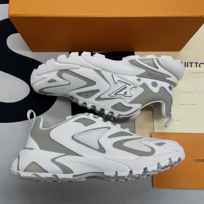 l0vt sneakers