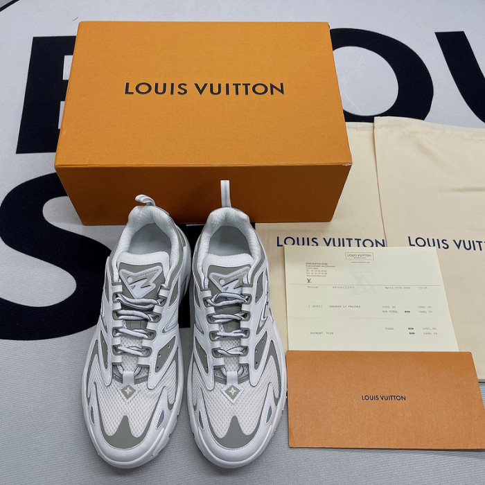 l0vt sneakers