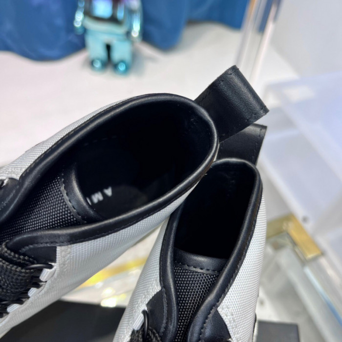 amiri sneaker