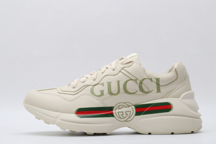 g*u*i ace embroidered low-top sneaker e2280
