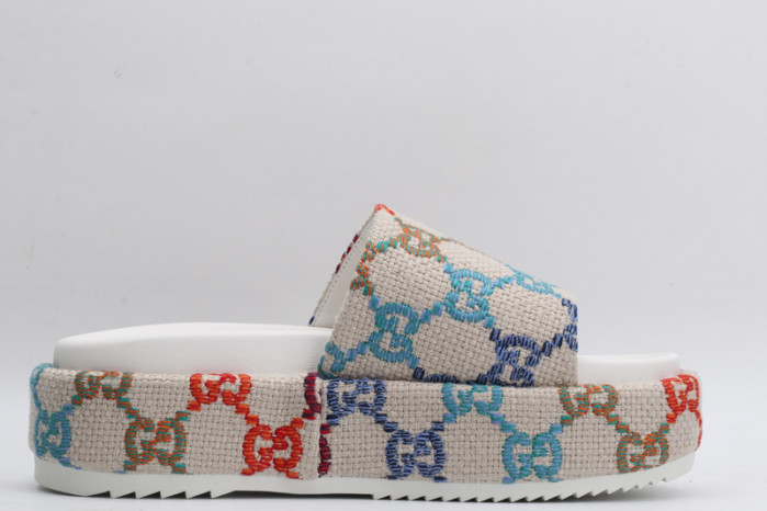 g*u*i sandals d6579