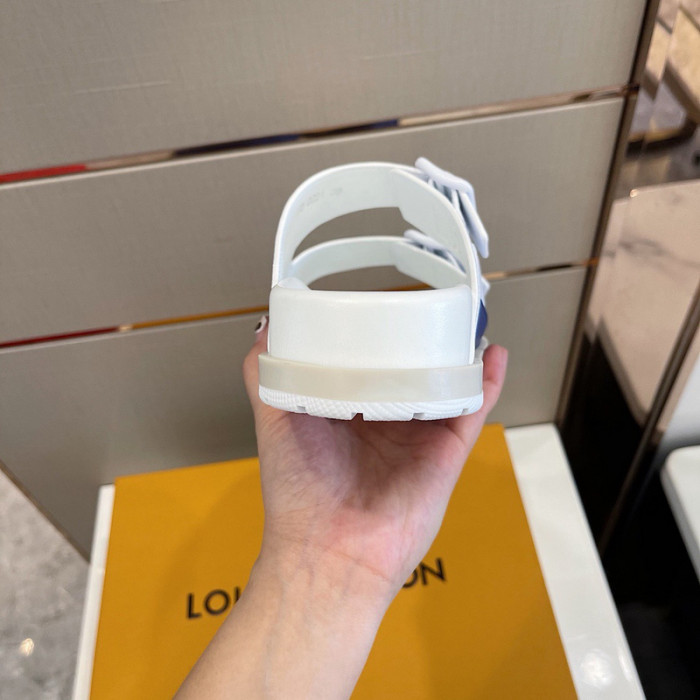 l0vt sneakers