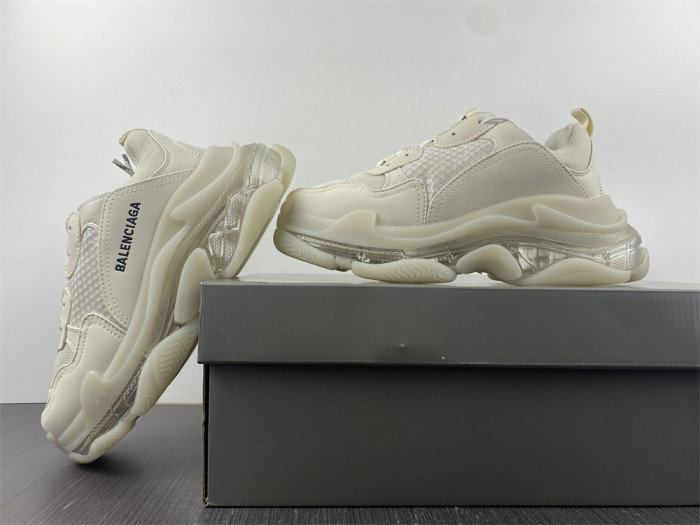Ba*len*cia*ga triple s sneaker w1o84 6315
