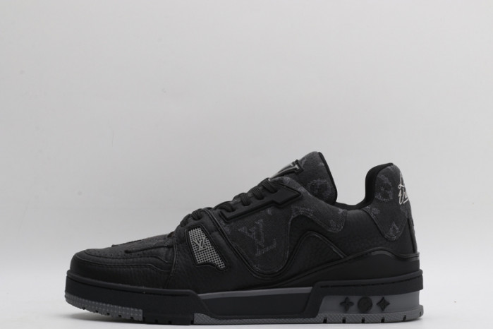 l0vt sneakers