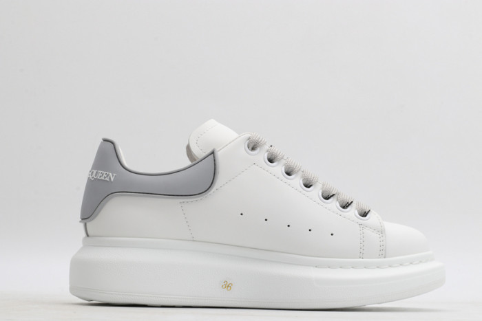 alexander mcqueen e2558