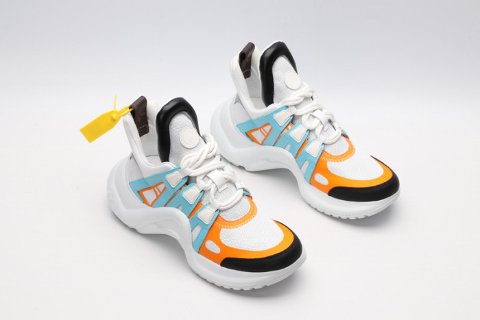 l0vt sneakers