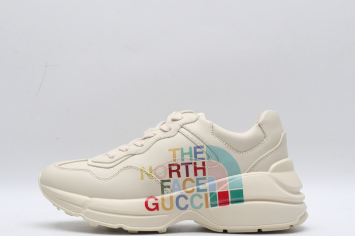 g*u*i ace embroidered low-top sneaker e2298
