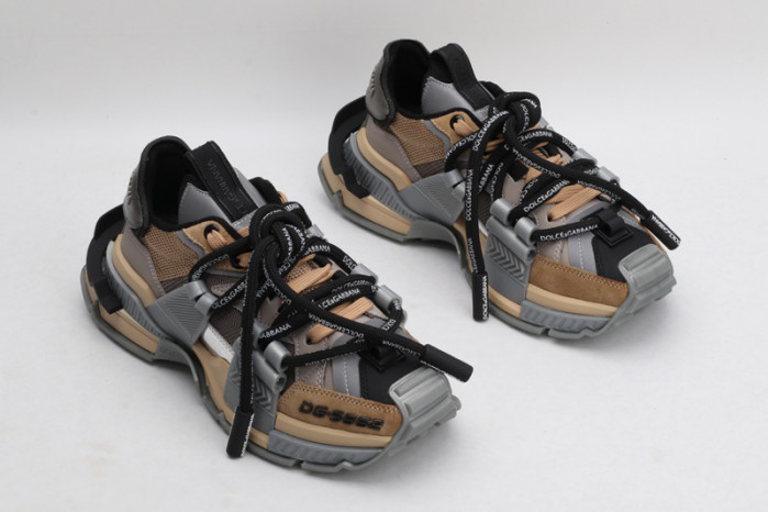 d&g sneakaer d017