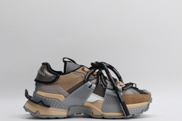 d&g sneakaer d017