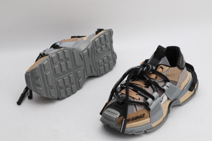 d&g sneakaer d017
