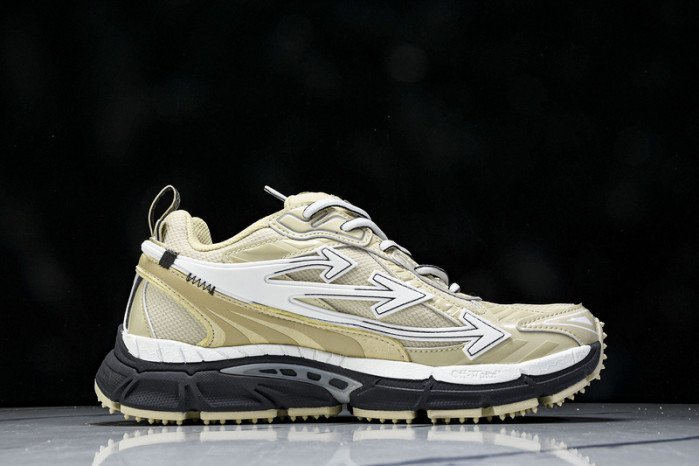 Off-White c/o Virgil Abloh