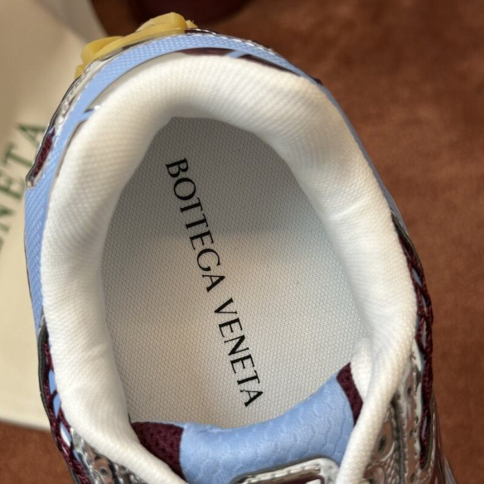 Bo*te*ga Ve*ne*ta BV060
