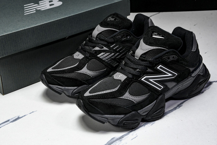 New Balance 9060 U9060BB