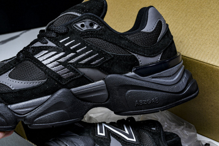 New Balance 9060 U9060BB