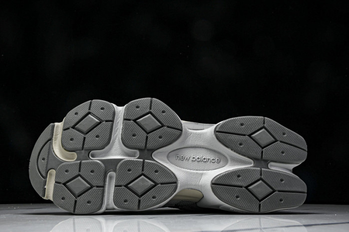 New Balance 9060 U9060GG