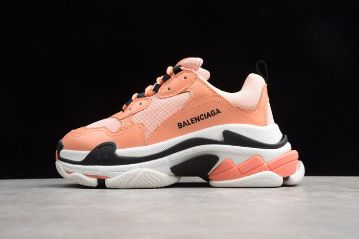 Ba*len*cia*ga triple s w09o5 9031