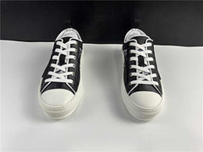 D*or b23 oblique low top sneaker t00853h056