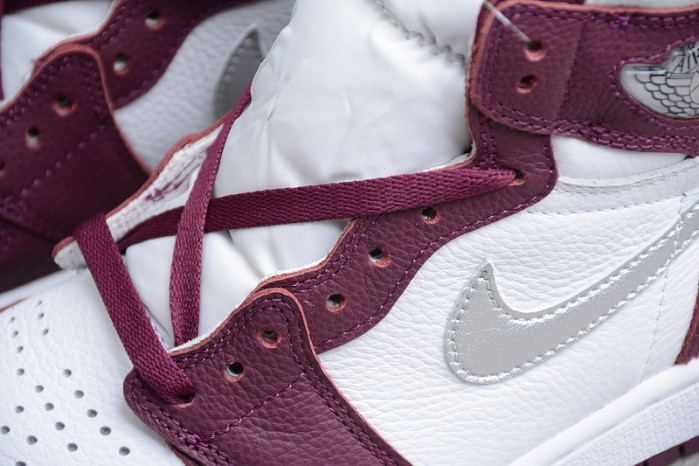 air jordan 1 retro high og bordeaux 555088-611