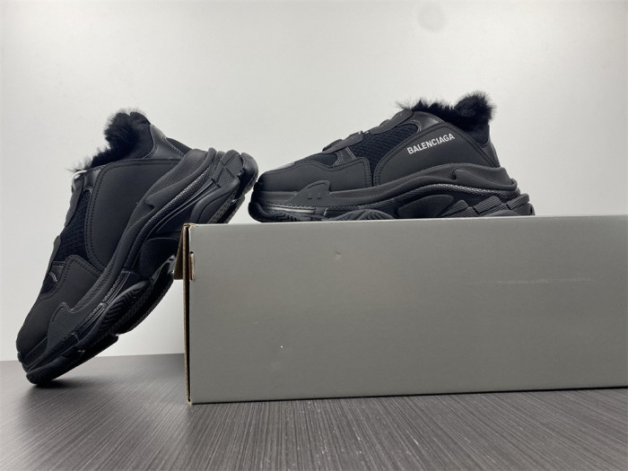 Ba*len*cia*ga triple s sneaker w3cq5 1000
