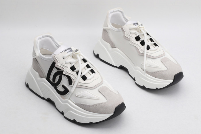 d&g sneakaer d011
