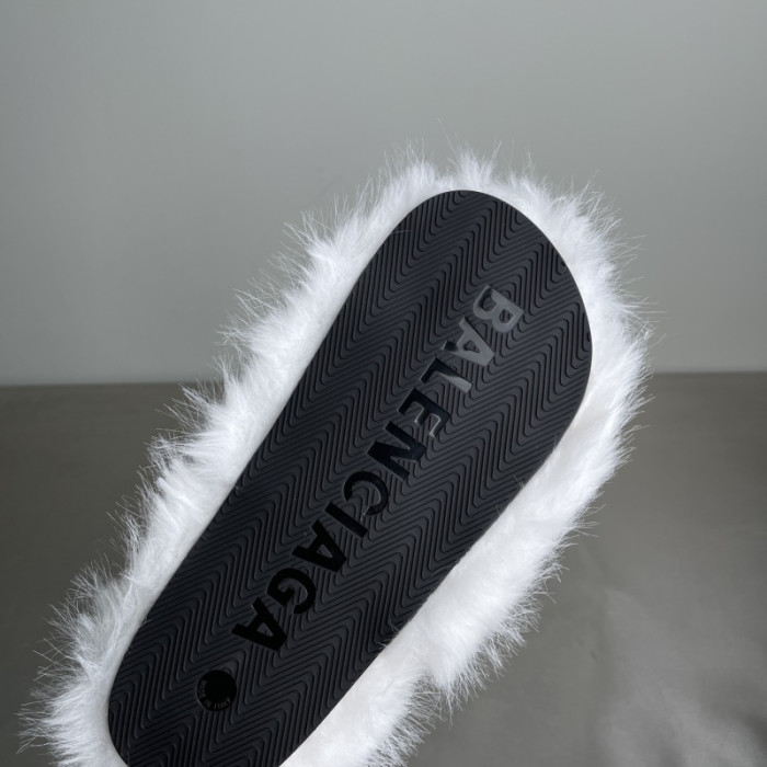 Ba*len*cia*ga Sandals W3R83 8400