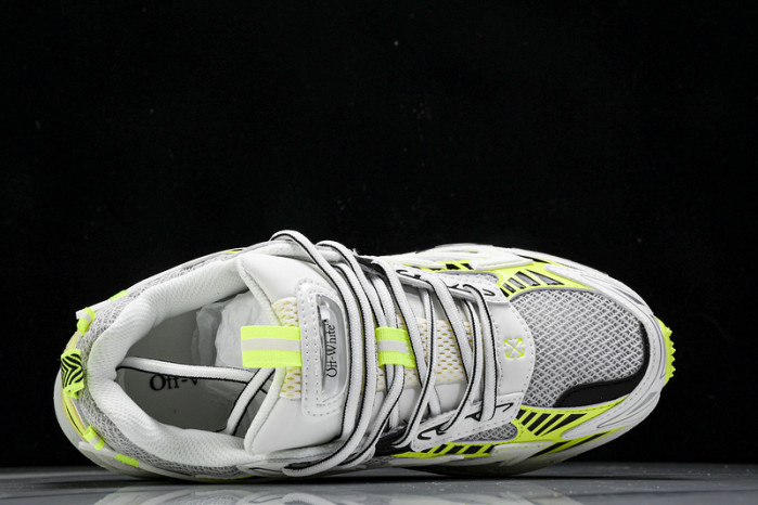 Off-White c/o Virgil Abloh